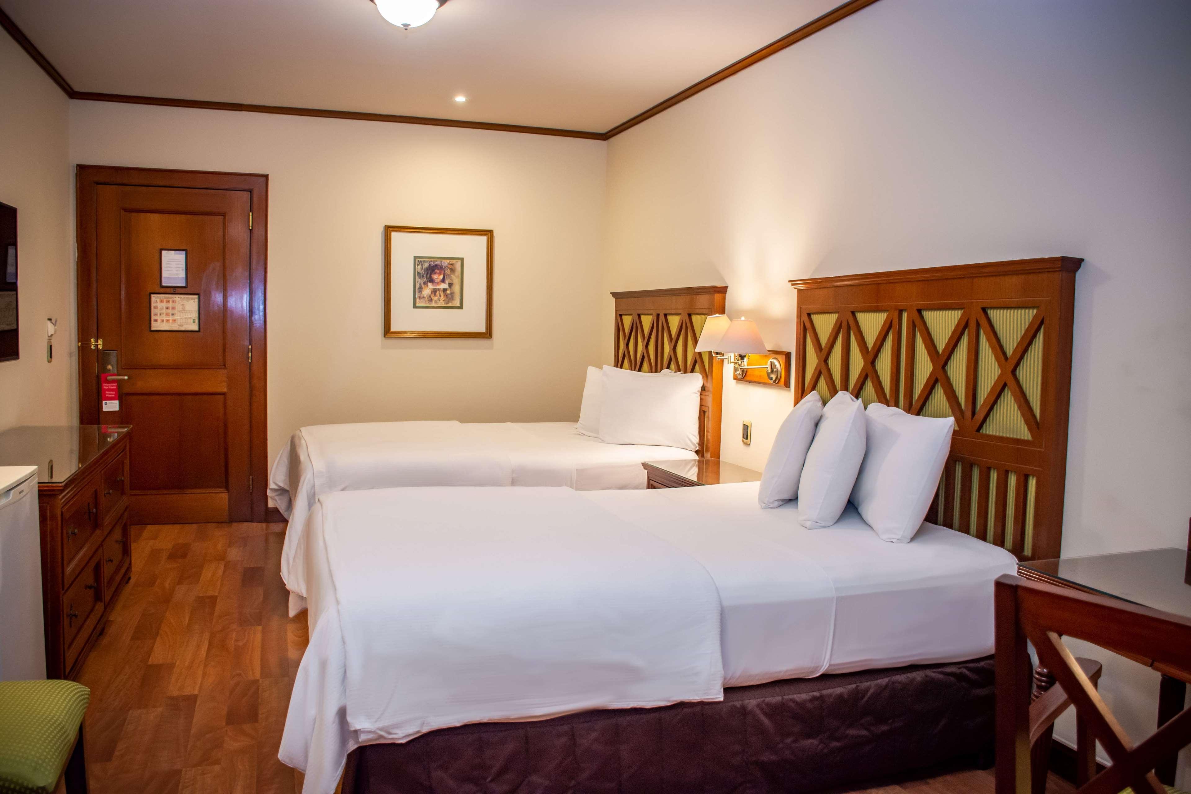 Best Western Plus Hotel Stofella Guatemala-Stad Buitenkant foto